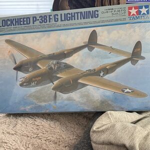 Lockheed P-38 Lightning Model Kit - Olive Green